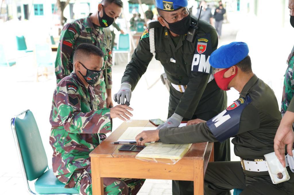 Dalam Rangka HUT RI Ke 75, Denpom Kendari Permudah Pembuatan SIM TNI