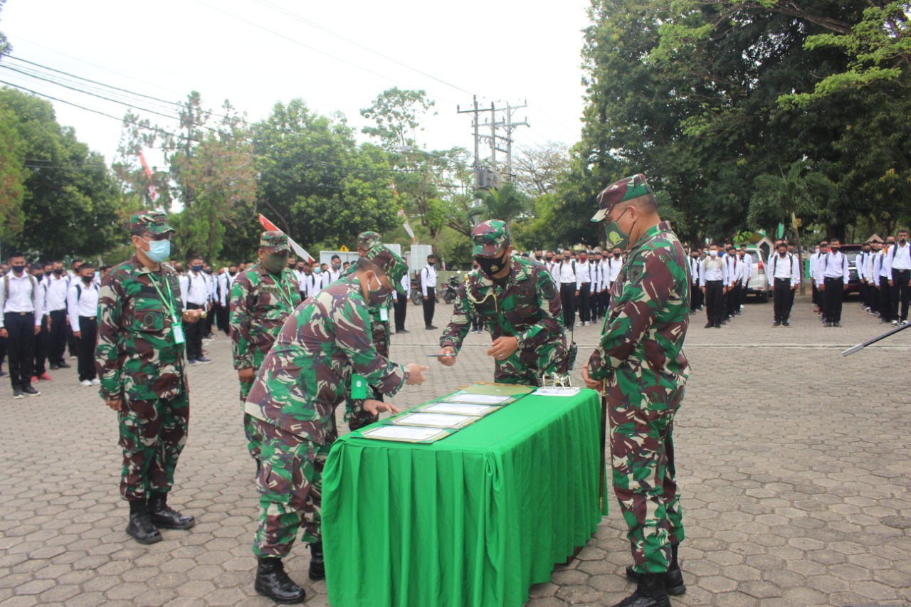 Antisipasi  Kecurangan penerimaan prajurit TNI, Brigjen Jannie Pimpin Penandatanganan Fakta Integritas.