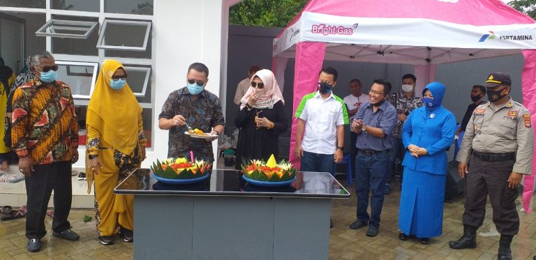 Pertamina Resmikan kantor PT.UPG Agen Elpiji 3 Kg Bersubsidi Di Konda.