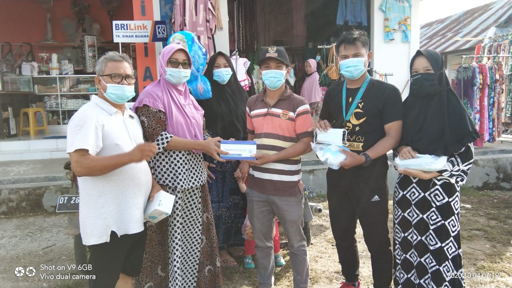 KARANG TARUNA OBOR ABADI KECAMATAN MELUHU BAGI BAGI MASKER